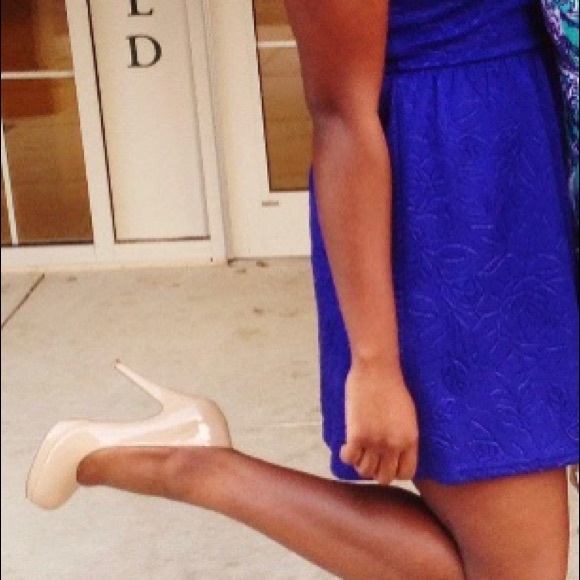 Above the knee length blue dress! - Picture 5 of 5